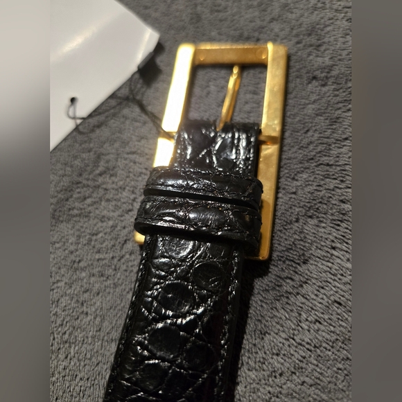 NWT MCM women's patent leather belt, Glossy Black Crocodile Pattern - Picture 8 of 11